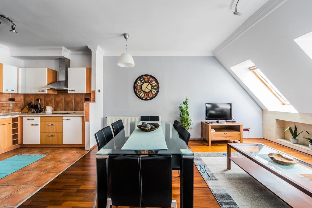 Designer Home Synagogue Будапеща Екстериор снимка